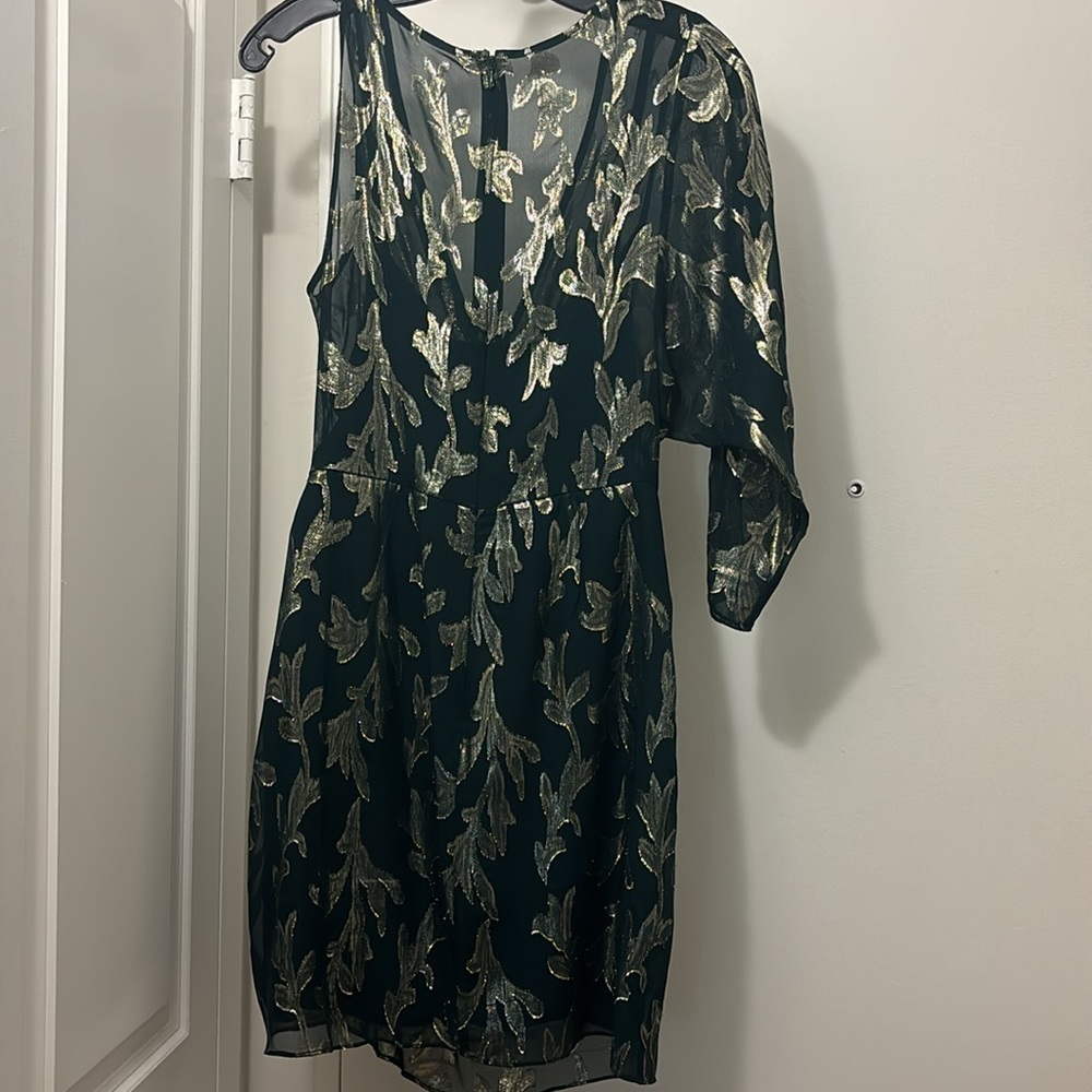 BCBG Maxazria Dress/Size US 8 - Picture 2 of 2